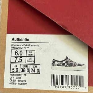 Brand New Vans Authentic Patchwork Floral Low Top Sneakers - Black/White